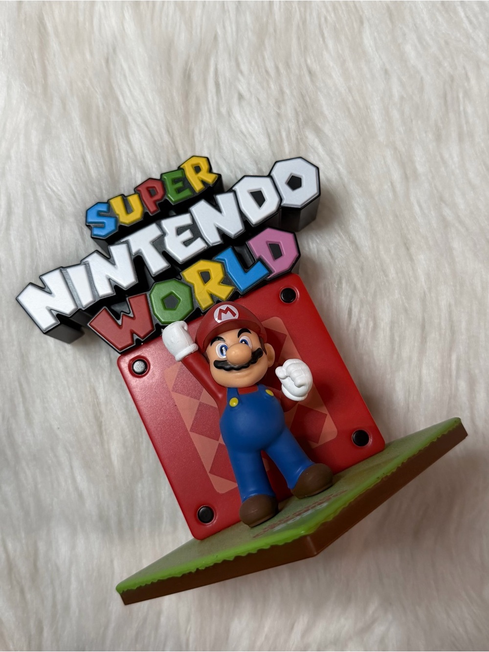 Super Nintendo World Universal Studios Special Edition Grand Opening Figure